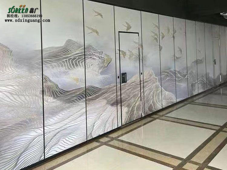 濰坊活動(dòng)隔斷廠家酒店活動(dòng)隔斷墻，展廳折疊推拉門，移動(dòng)屏風(fēng)高隔